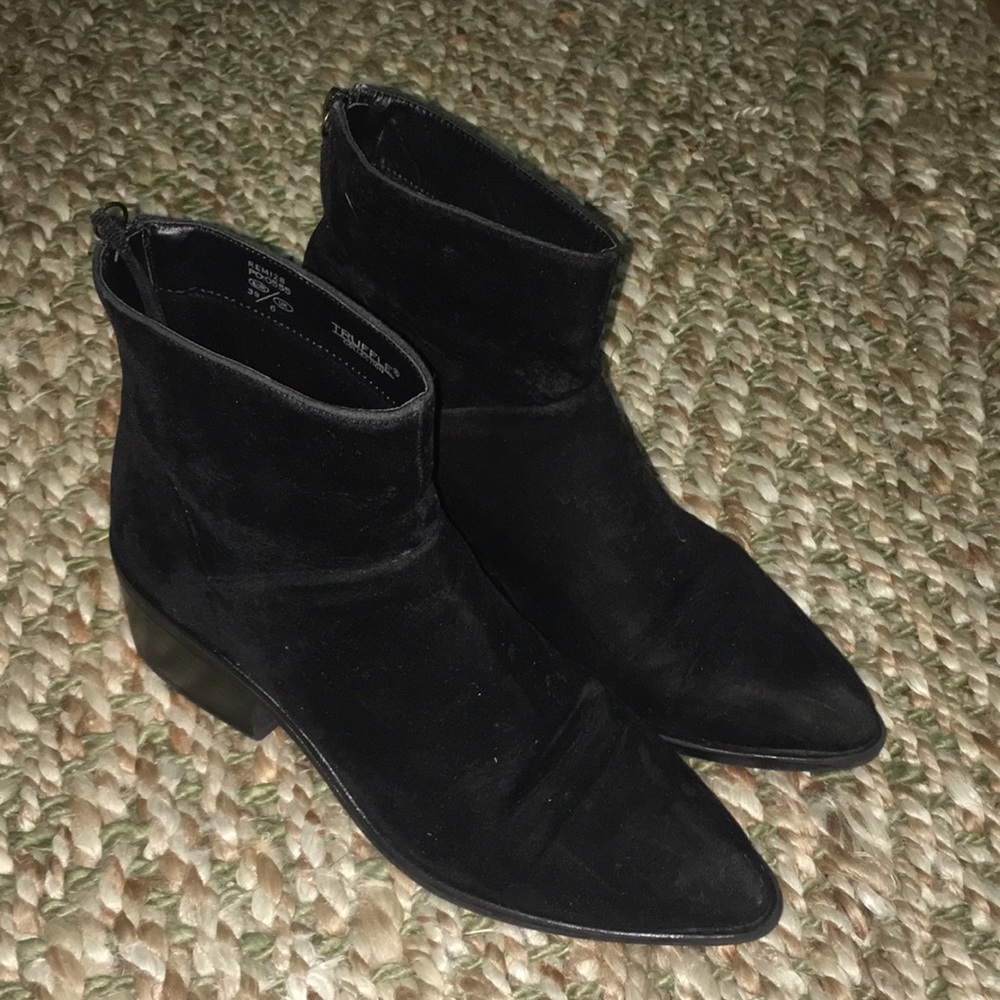 SUEDE NASTY GAL BOOTIES